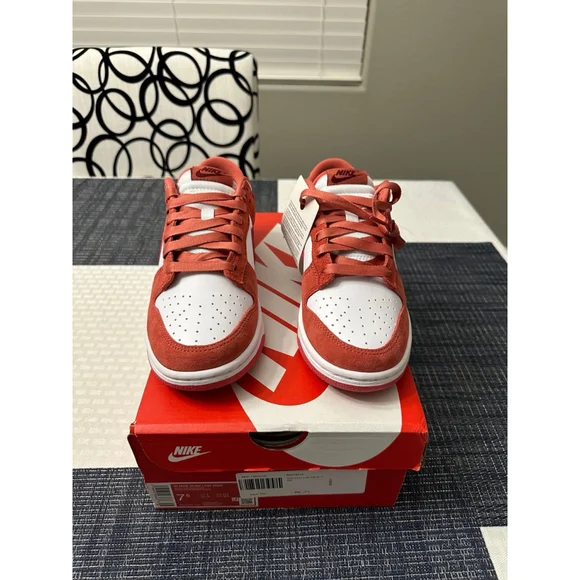 Brand New Nike Dunk Low Valentine’s Day Woman’s Size 7.5W